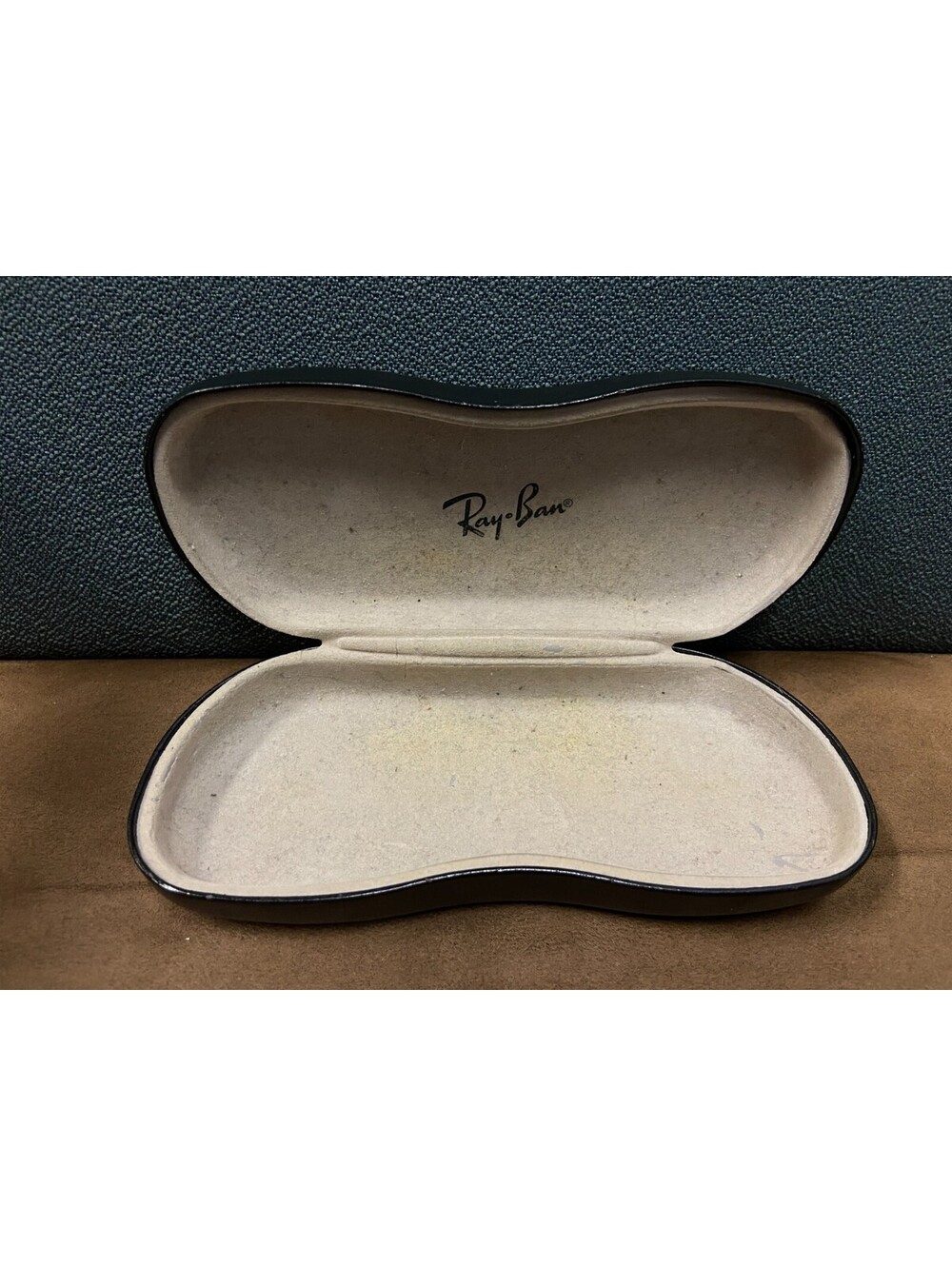 Ray-Ban Black Hard Shell Hard Case Glasses/Sunglasses 6.5" length Replacement
